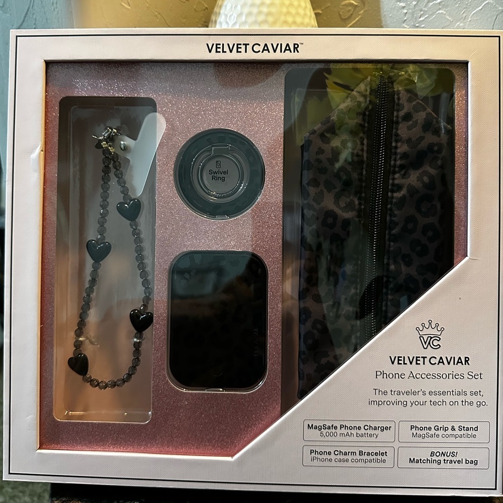 Velvet Caviar Black/Leopard Heart Phone Accessories Set